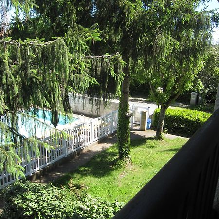 Le Clos Grand Pradines  Exterior photo